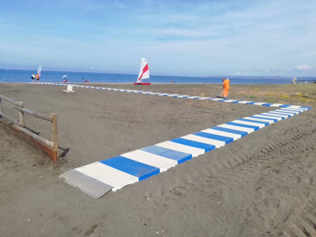 A Campo di Mare spiagge libere accessibili ai disabili grazie a 6 passerelle