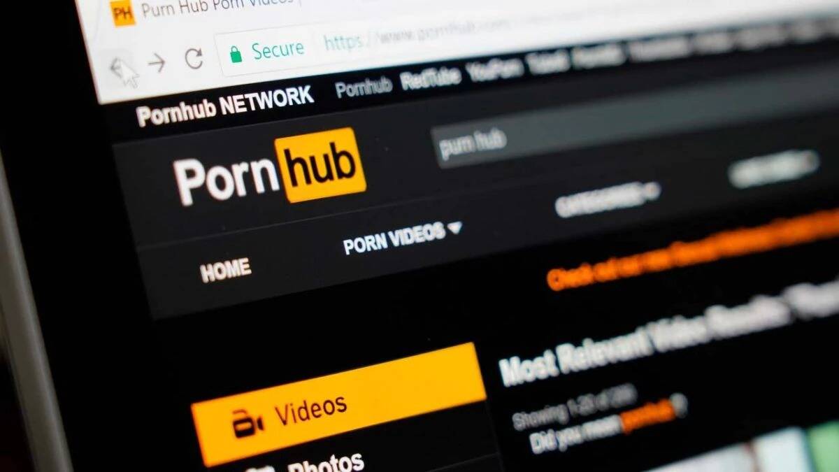 PornHub nel mirino del Garante per la privacy: che fine fanno i dati degli utenti?