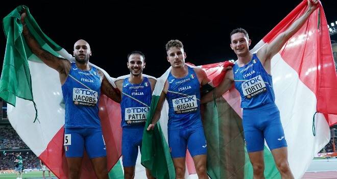 Atletica, la 4×100 olimpica è vicecampione mondiale: l’Italia è nella storia