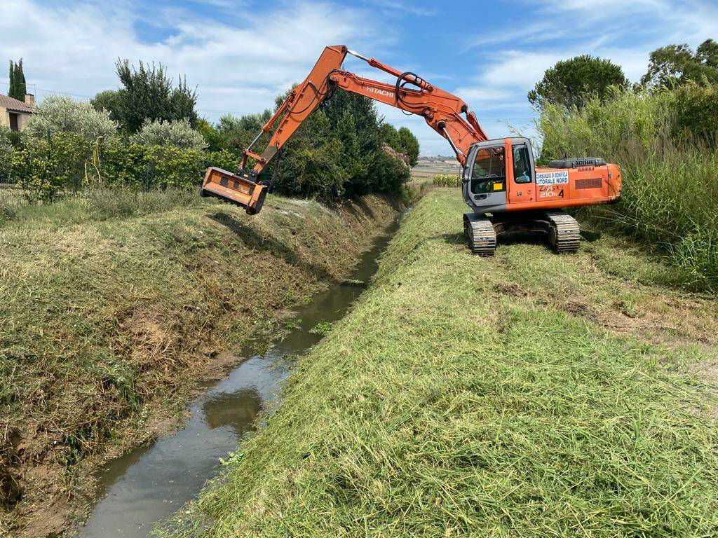 Consorzi al lavoro per la manutenzione dei canali a Ostia, Montalto di Castro e Tarquinia