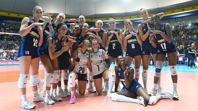 Europei di Volley Femminile, l’Italia vince con la Bosnia: è testa matematica della Pool B
