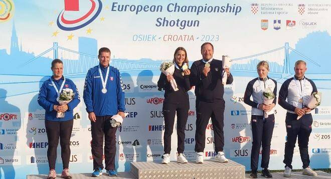 Europei di Tiro a Volo, Rossi-Fabbrizi coppia d’oro: è trionfo nel Mixed Team