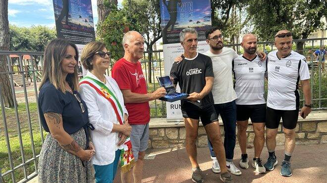 “Run For Sla”: la staffetta della solidarietà fa tappa a Gaeta