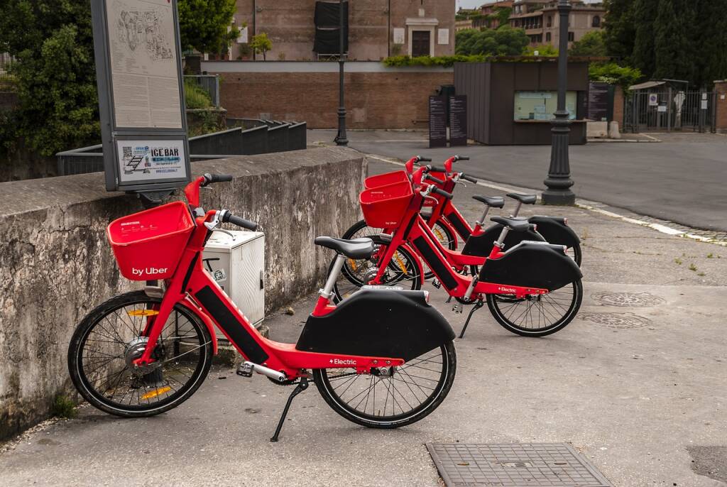 Roma sempre più verso la mobilità green: affidato il servizio di bike ad altre due società