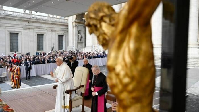 Terra Santa, il Papa: “Situazione disperata, si ascolti il grido di pace dei bambini”
