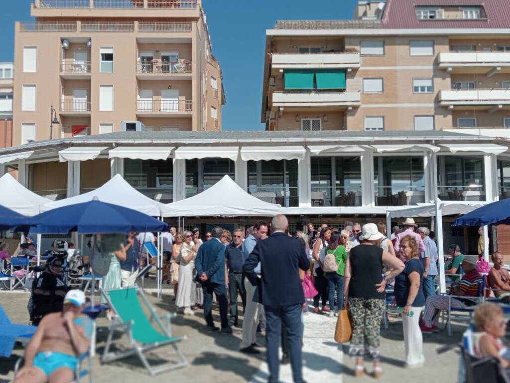 Disabilità e inclusione: il sindaco di Fondi in visita allo stabilimento Riviera Mallozzi di Anzio