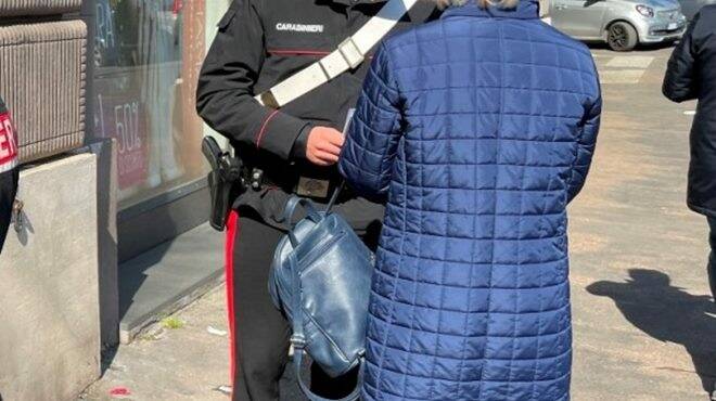 “Suo figlio ha causato un grave incidente, deve pagare”: anziana truffata da finto carabiniere