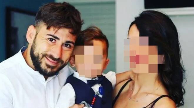 Incidente mortale a Fiumicino, la vittima è Mirko Pacioni: avviata una raccolta fondi per aiutare la moglie e i 3 figli
