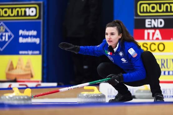 Europei di Curling, in programma le semifinali: l’Italia sfida la Svezia nelle gare maschili e femminili