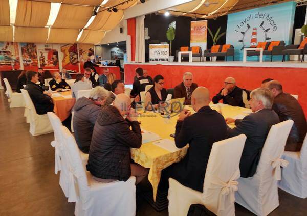 Tavoli del mare, pesca: settore in sofferenza chiede rispetto, aiuti e il diritto di lavorare