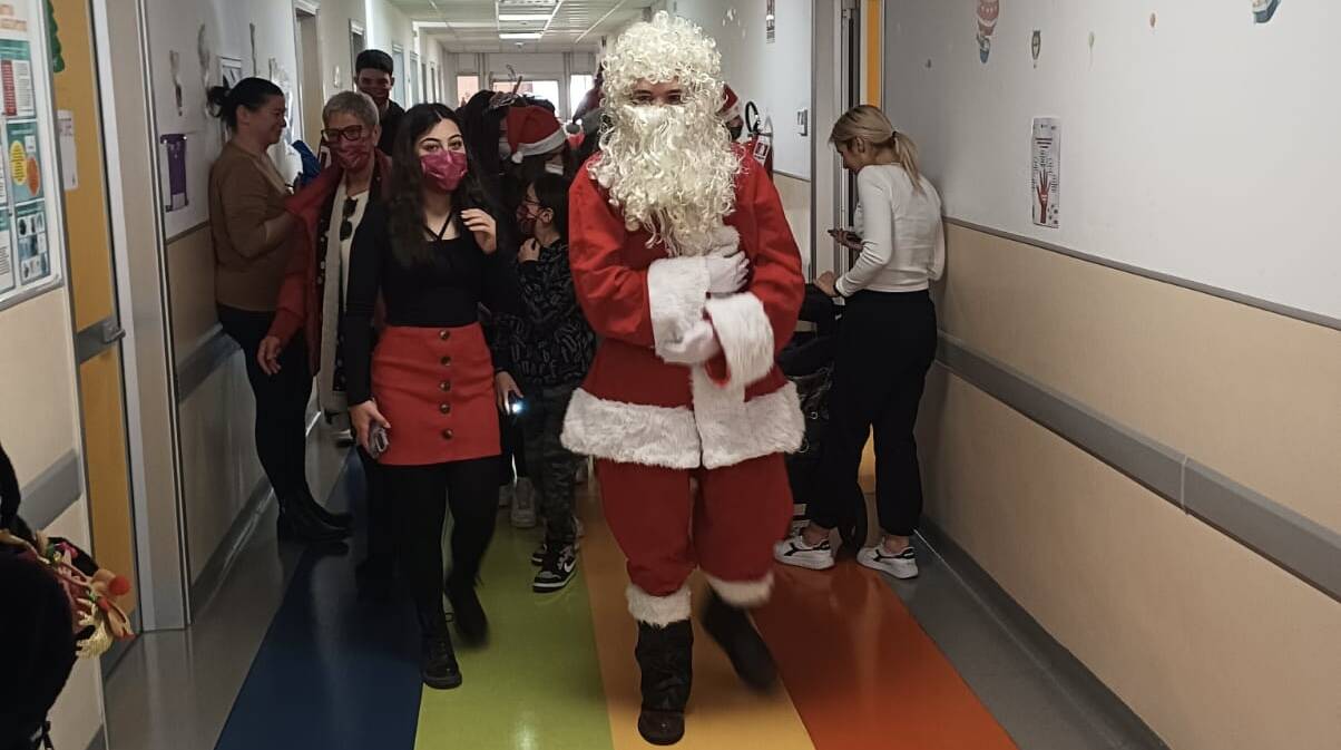 Babbo Natale in corsia al Goretti di Latina