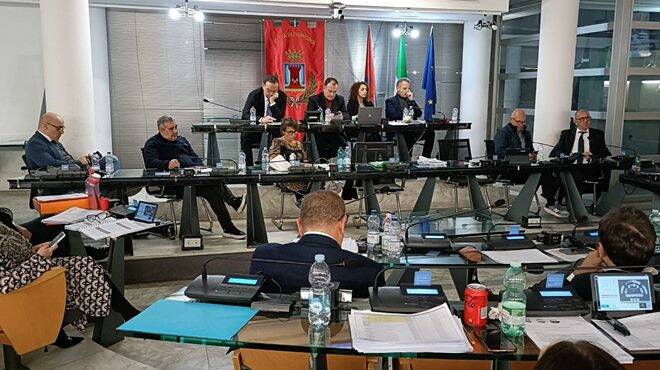 Fiumicino, approvato il Dup: le linee strategiche e gli obiettivi per “un deciso cambio di rotta”