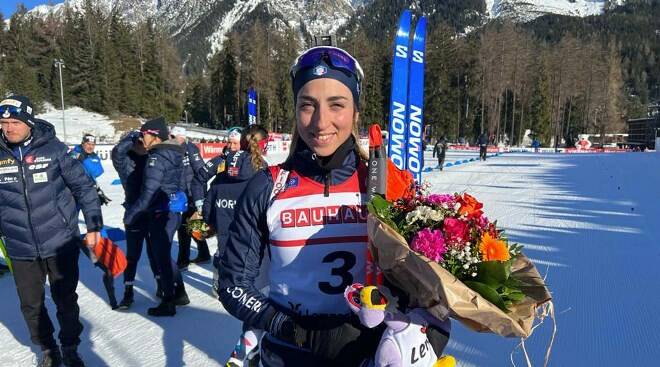 Biathlon, Lisa Vittozzi si piazza al quarto posto nella Mass Start