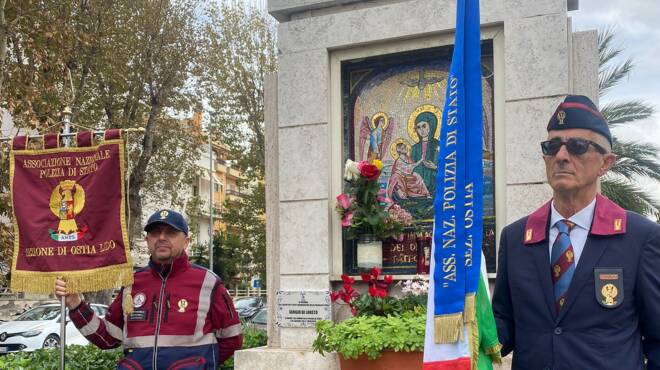 Ostia ricorda Sergio di Loreto: la folla riempie Regina Pacis