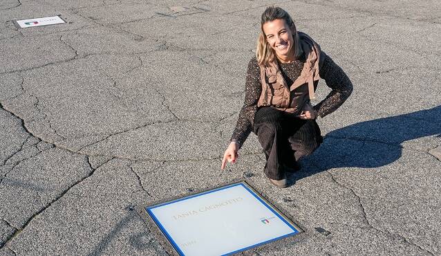 Walk of Fame, Tania Cagnotto riceve la sua stella: “Grata e orgogliosa”