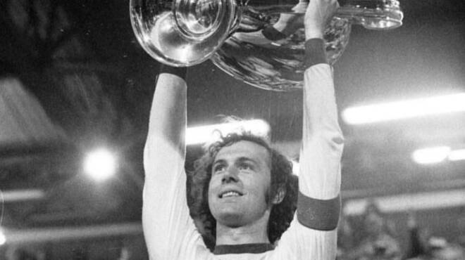 Addio a Beckenbauer, leggenda del calcio tedesco: aveva 78 anni