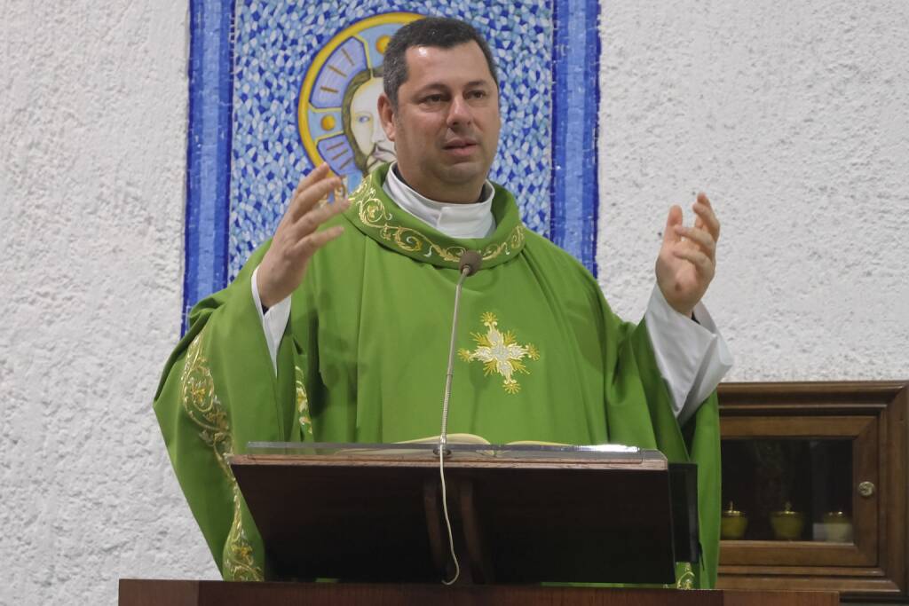 Marina di Cerveteri, don Bernardo nuovo parroco della chiesa di San Francesco