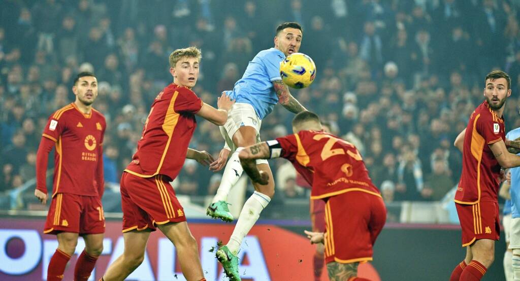 Coppa Italia: trionfo Lazio, Roma (di nuovo) k.o: risse ed espulsioni nel finale