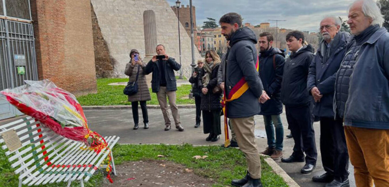 Due anni senza David Sassoli: l’omaggio a Porta San Paolo