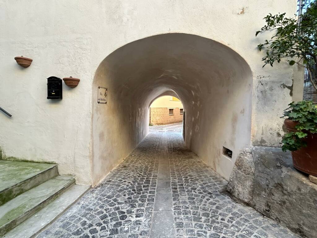 Montalto di Castro: riqualificati gli antichi archi del centro storico