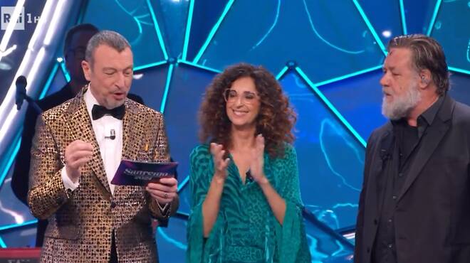 Sanremo 2024, Amadeus inarrestabile: boom di ascolti con il 60,1% di share