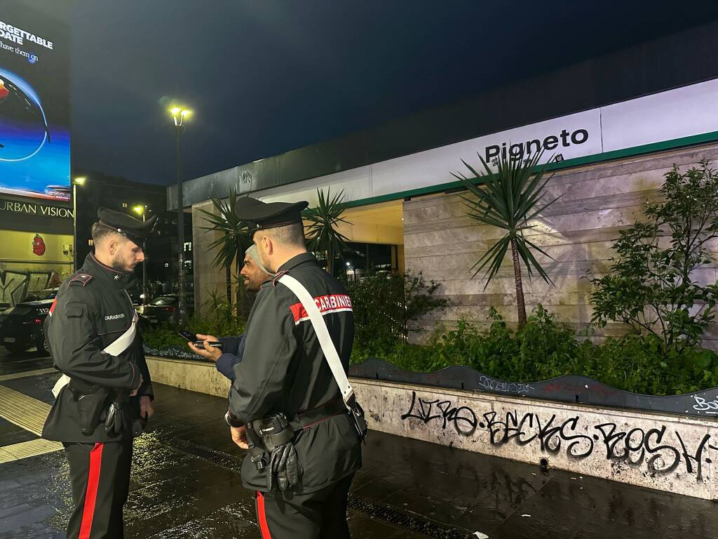 Stretta dei carabinieri al Pigneto: arresti, denunce e maxi-multe