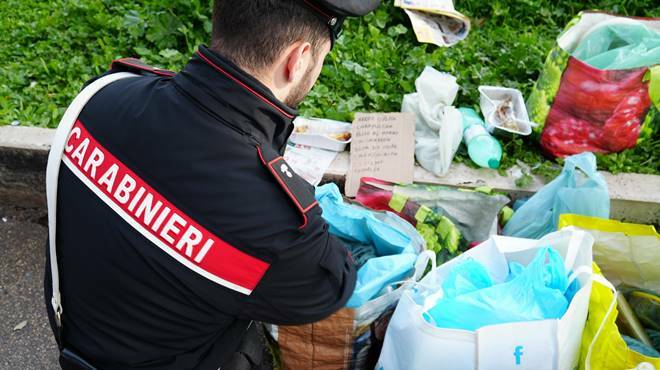 Roma, “street food” abusivo e degrado alla stazione Termini: controlli a tappeto