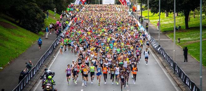 RomaOstia 2024, oltre 10 mila runner verso il mare: le gare vinte da Wafula e Ngugi