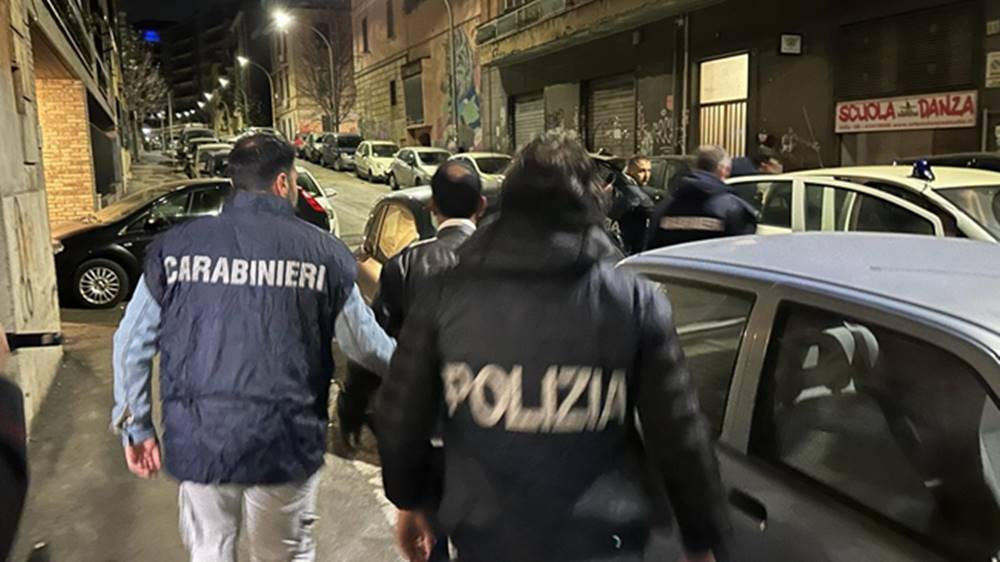 carabinieri e polizia sequestro di persona