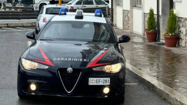 Viaggiava verso Napoli con la droga nell’auto: fermato 41enne residente a Minturno