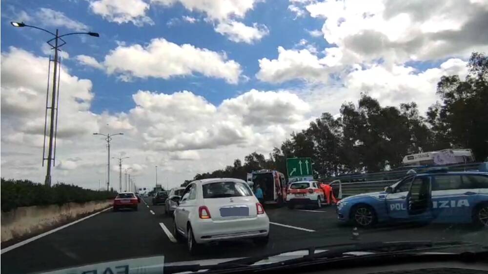 Incidente sulla Roma-Fiumicino: traffico in tilt in direzione della Capitale