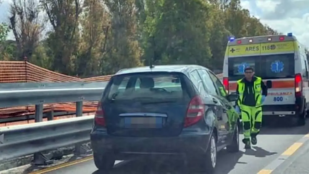 Fiumicino, tamponamento a catena sul viadotto dell’Aeroporto