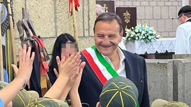 Fiumicino, anche il sindaco Baccini alla messa per i 50 anni di sacerdozio di Padre Sergio