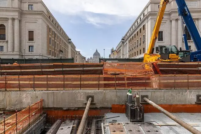 Giubileo, il punto sul cantiere di piazza Pia: “Completato il 40% dei lavori”