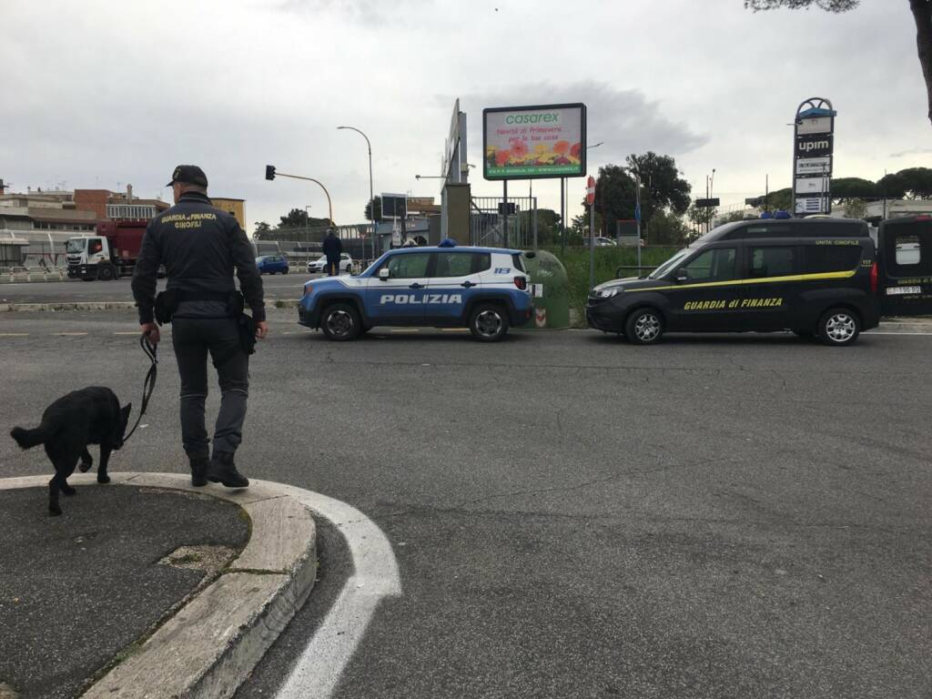 Blitz interforze a Tor Bella Monaca: raffica di arresti