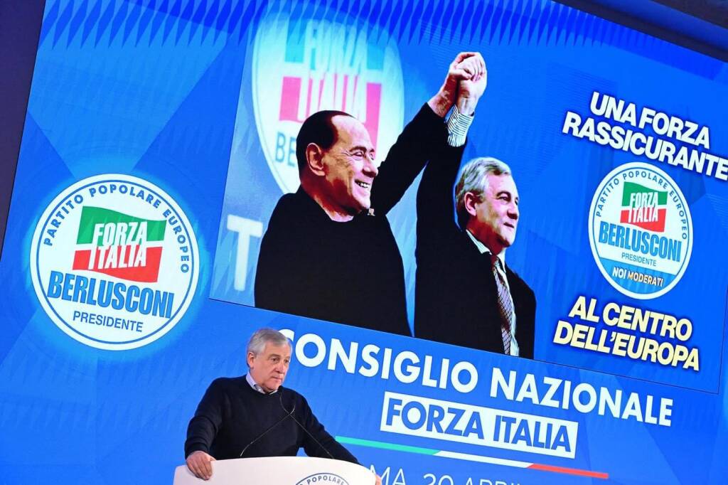 Forza Italia, Tajani si candida alle Europee: “Darò il massimo”