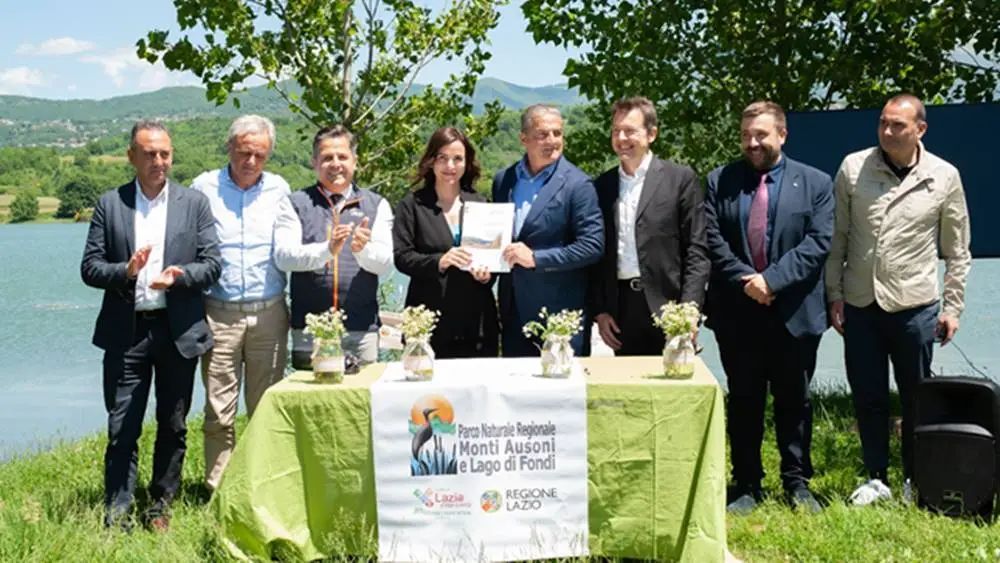 Sviluppo sostenibile del Lago di Canterno: siglato il contratto fra l’Ente parco ed Enel