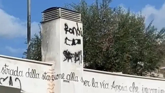Raid a Fondi: 10 vandali incastrati dalle telecamere