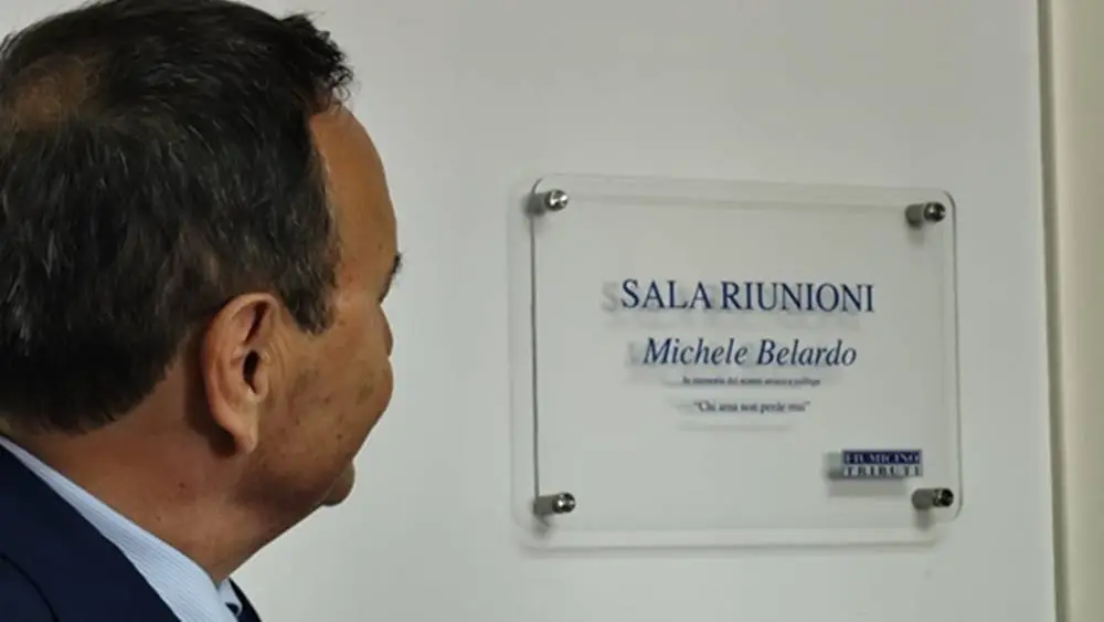 La Fiumicino Tributi intitola la Sala Riunioni a Michele Belardo