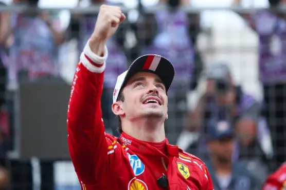 Gp di Monaco, Leclerc trionfa con la Ferrari: “Non ho parole, significa tanto per me”