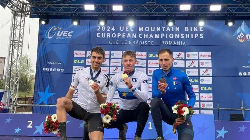 Mountain bike, agli Europei l’Italia vince il bronzo: Luca Bradot sul podio