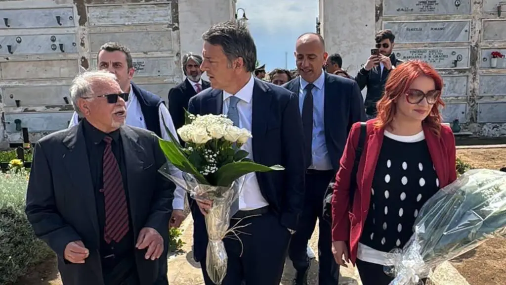 Marietta Tidei, insieme a Renzi e Stefanelli, a Ventotene per omaggiare Altiero Spinelli