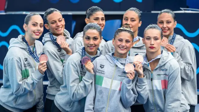 Europei di Nuoto Artistico, l’Italia fa doppio podio: Team Femminile è bronzo e Minisini è argento