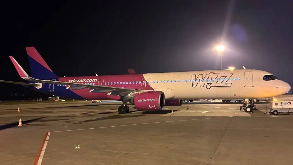 Il volo Sofia-Fiumicino ritarda di 16 ore: ai passeggeri 250 euro di rimborso