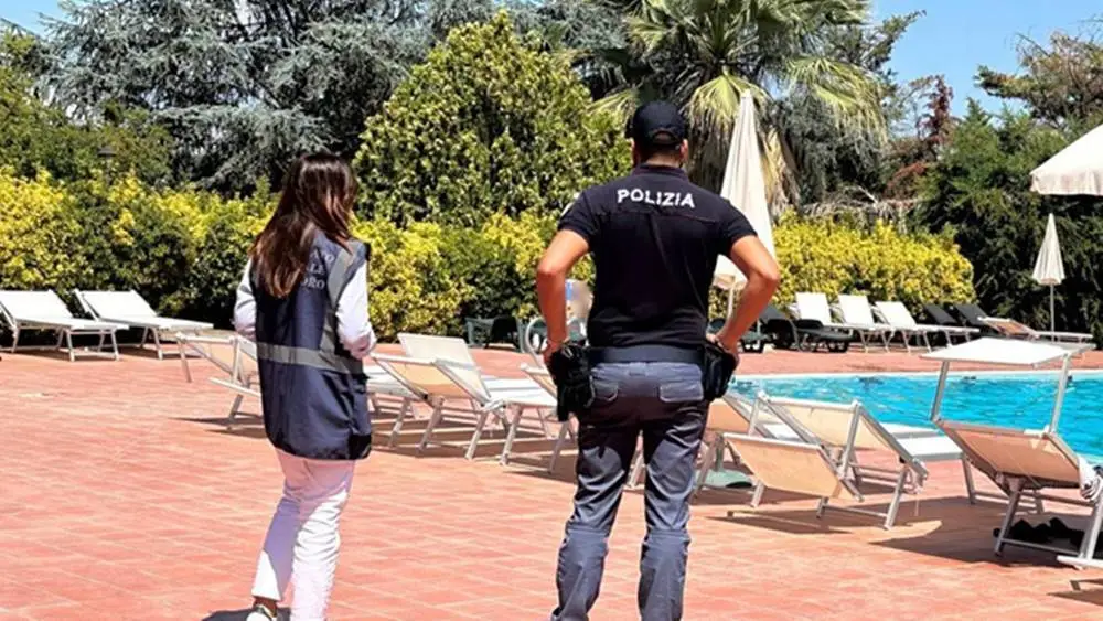La Polizia scova lavoratori in nero: chiuso una agriturismo a Roma