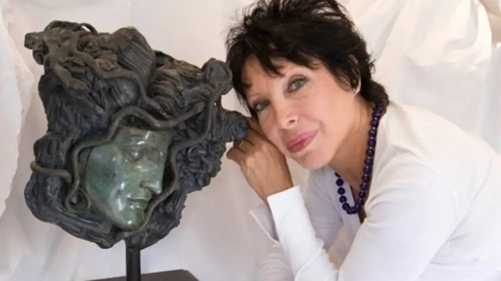 Fiumicino, la città onora la memoria della celebre scultrice Alba Gonzales