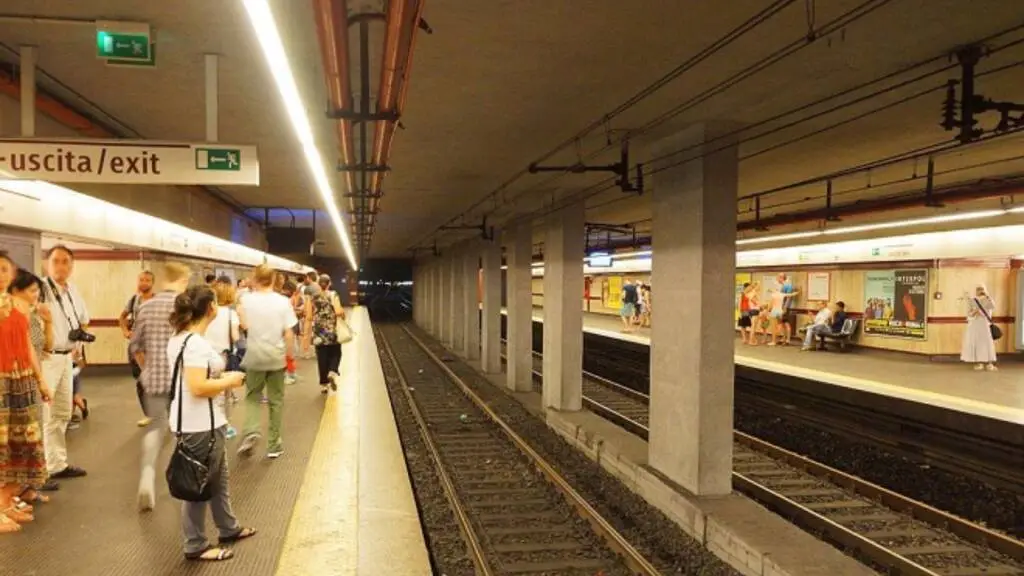 Roma, chiude la stazione metro Ottaviano: tempi ed interventi previsti