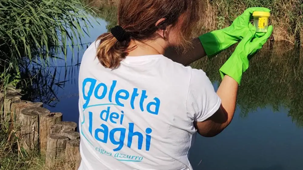 Prima tappa della Goletta dei Laghi 2024: sotto osservazione i laghi pontini di Fondi, Sabaudia e Fogliano