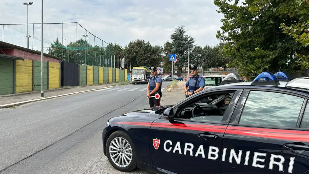 Spaccio di cocaina a Tor Bella Monaca, coppia in manette