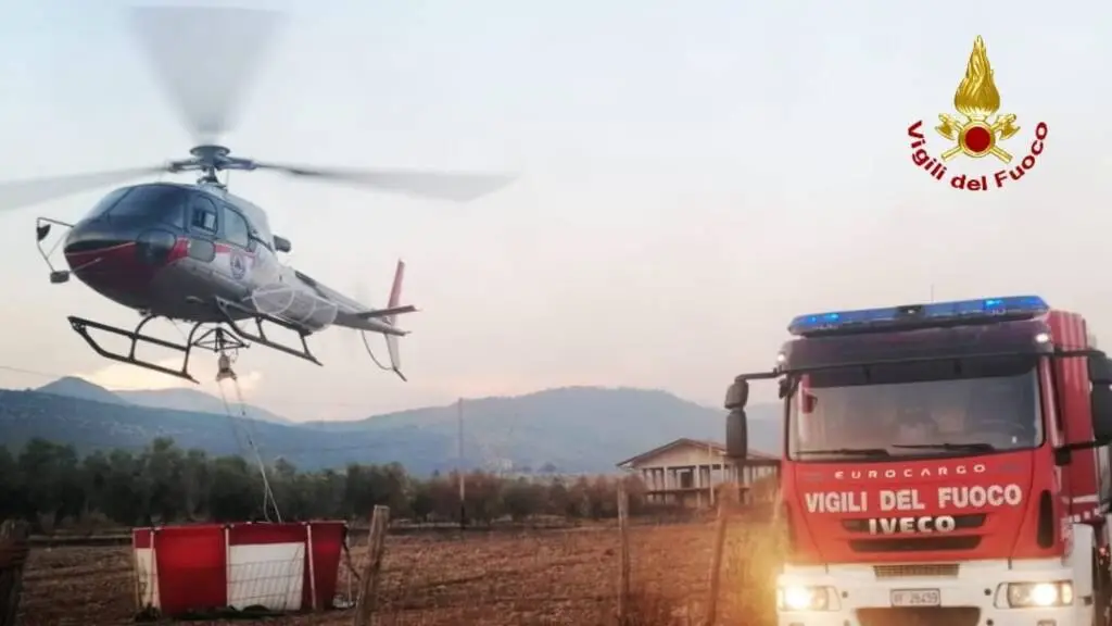 Ferragosto a Latina e provincia, vigili del fuoco in prima linea: 41 interventi